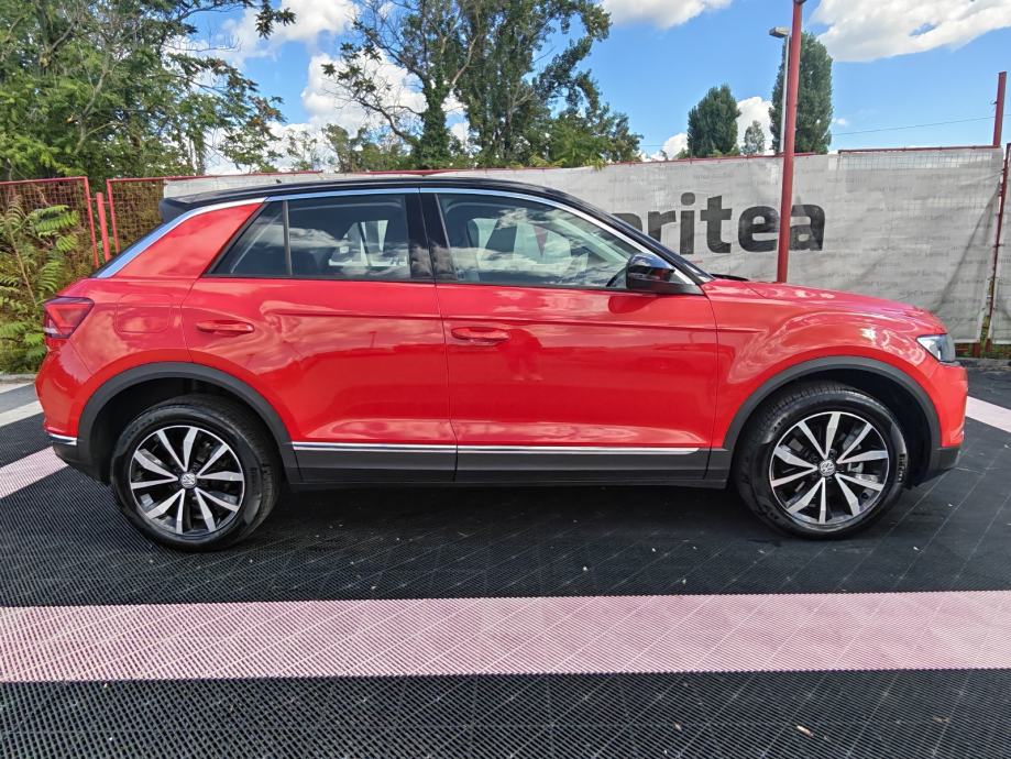 VW T-Roc 2,0 TDI DSG*Style*Navigacija, Senzori, Alu "17* Garancija*, fotografija 16
