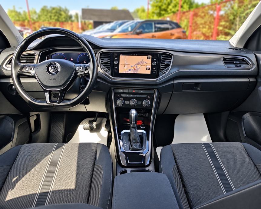 VW T-Roc 2,0 TDI DSG*Style*Navigacija, Senzori, Alu "17* Garancija*, fotografija 5
