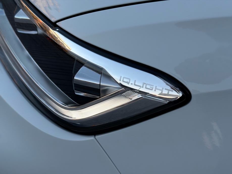 VW T-ROC 2.0 TDI DSG R-LINE, IQ LIGHT, FULL VITUAL, ERGO, BEATS AUDIO, fotografija 6