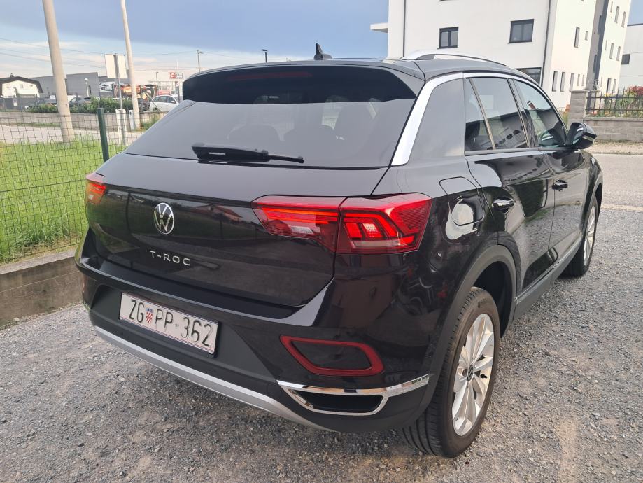 VW T-Roc 2,0*TDI*DSG*STYLE*IQ LIGHT MATRIX*VIRTUAL*NAVIGACIJA*KAMERA*, fotografija 6
