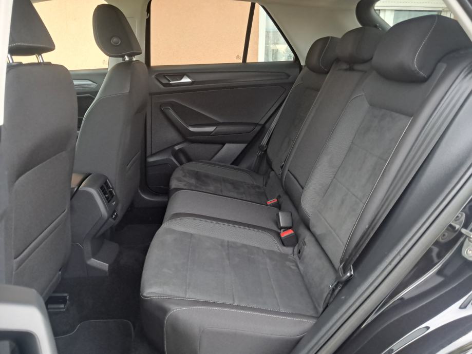 VW T-Roc 2,0*TDI*DSG*STYLE*IQ LIGHT MATRIX*VIRTUAL*NAVIGACIJA*KAMERA*, fotografija 16