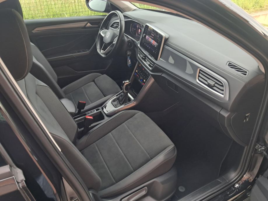 VW T-Roc 2,0*TDI*DSG*STYLE*IQ LIGHT MATRIX*VIRTUAL*NAVIGACIJA*KAMERA*, fotografija 19