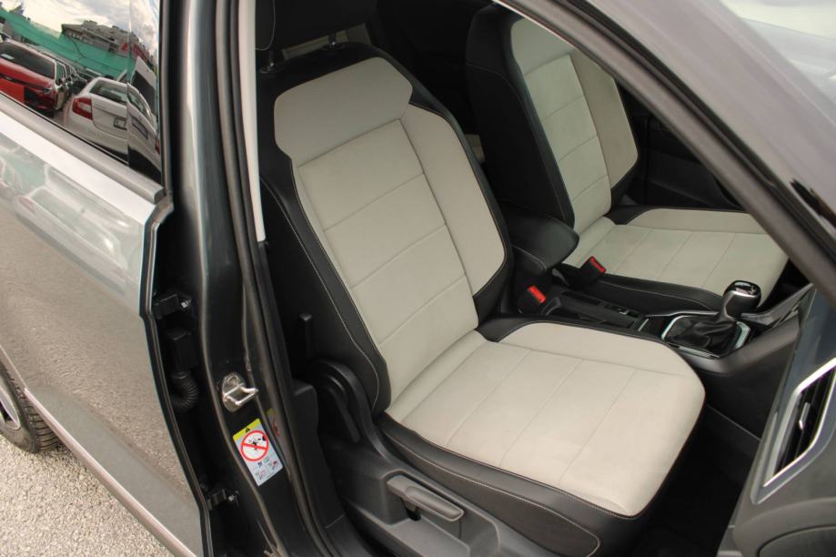 VW T-Roc 2.0 TDi DSG Style, fotografija 12