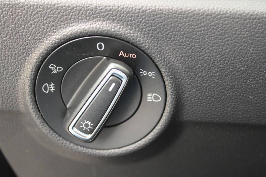 VW T-Roc 2.0 TDi DSG Style, fotografija 15