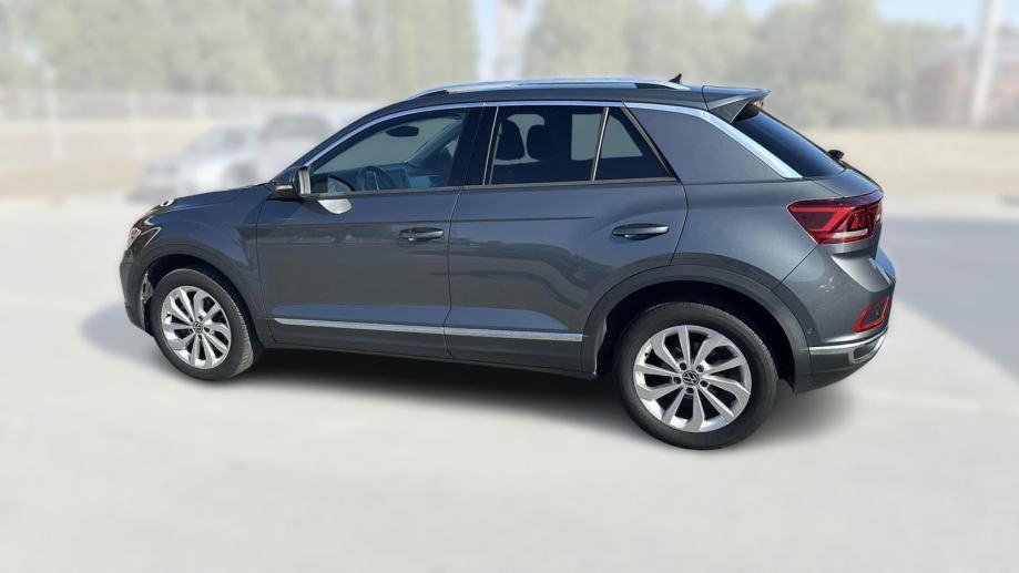 VW T-ROC 2022 • PREMIUM jamstvo • AutoZubak Rabljena, fotografija 6
