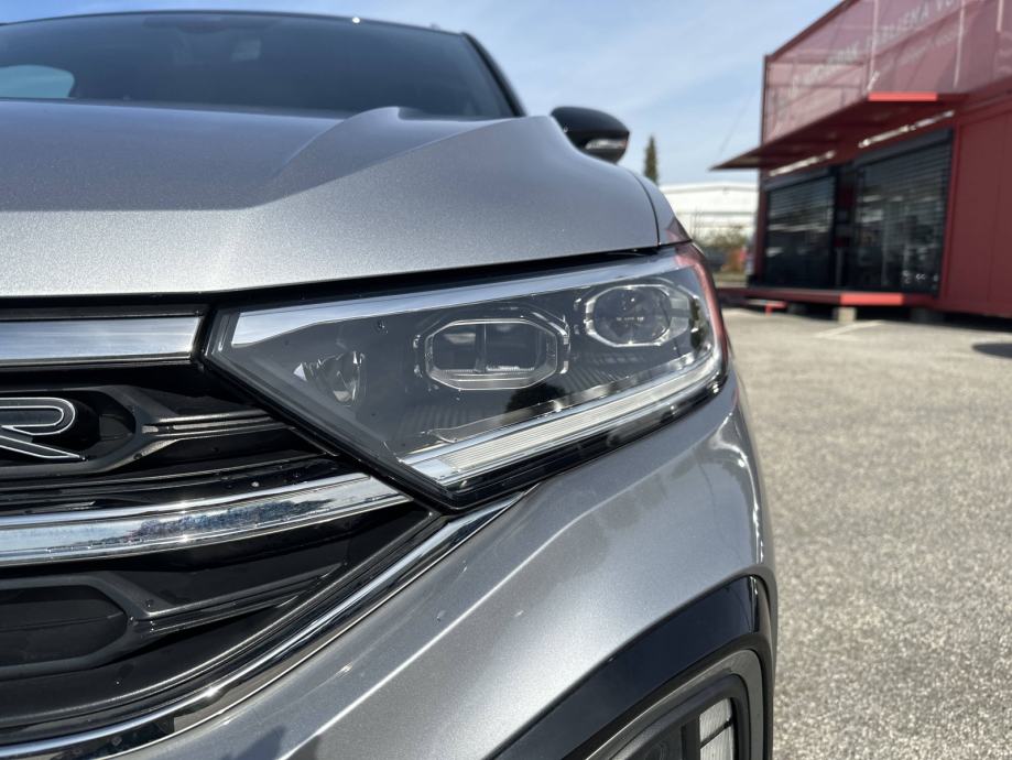 VW T-ROC 2023 • PREMIUM jamstvo • AutoZubak Rabljena, fotografija 19