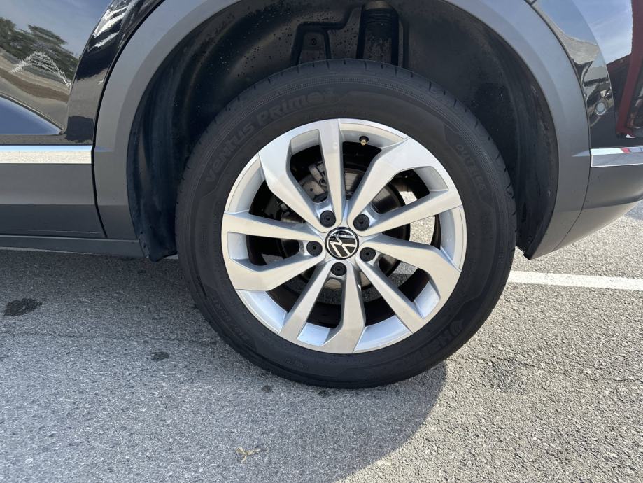 VW T-ROC 2024 • PREMIUM jamstvo • AutoZubak Rabljena, fotografija 15