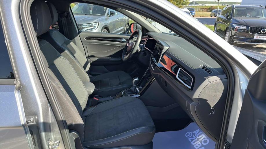 VW T-ROC 2025 • PREMIUM jamstvo • AutoZubak Rabljena, fotografija 9
