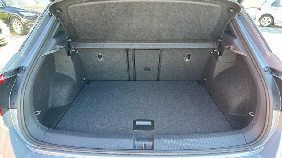 VW T-ROC 2025 • PREMIUM jamstvo • AutoZubak Rabljena, fotografija 12