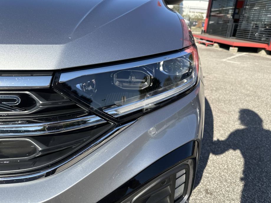VW T-ROC 2025 • PREMIUM jamstvo • AutoZubak Rabljena, fotografija 18