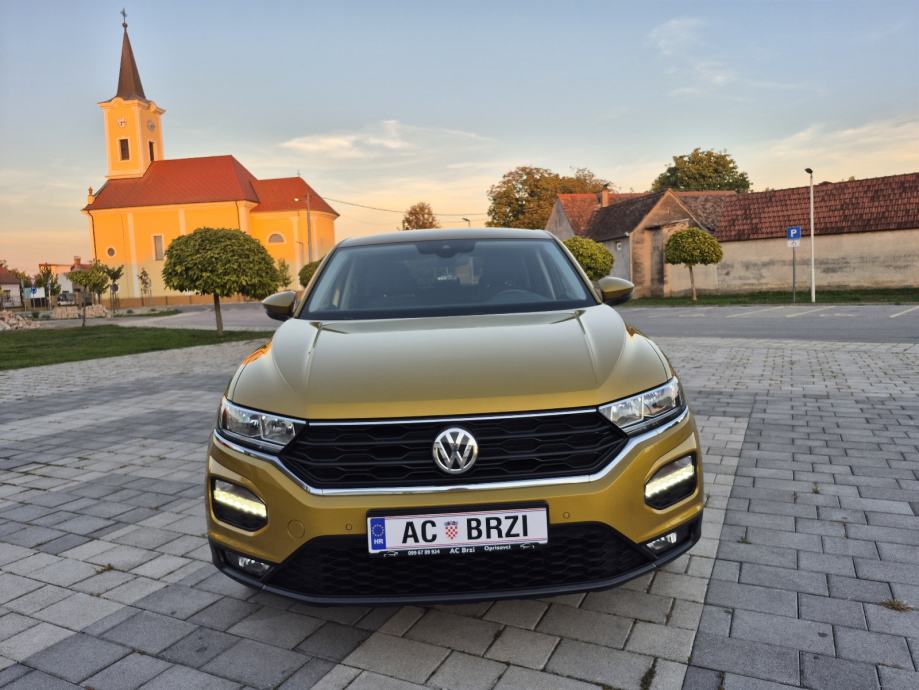VW T-Roc 85kw 6brzina,Navigacija, park senzori, grijanje sjedala,mf., fotografija 15