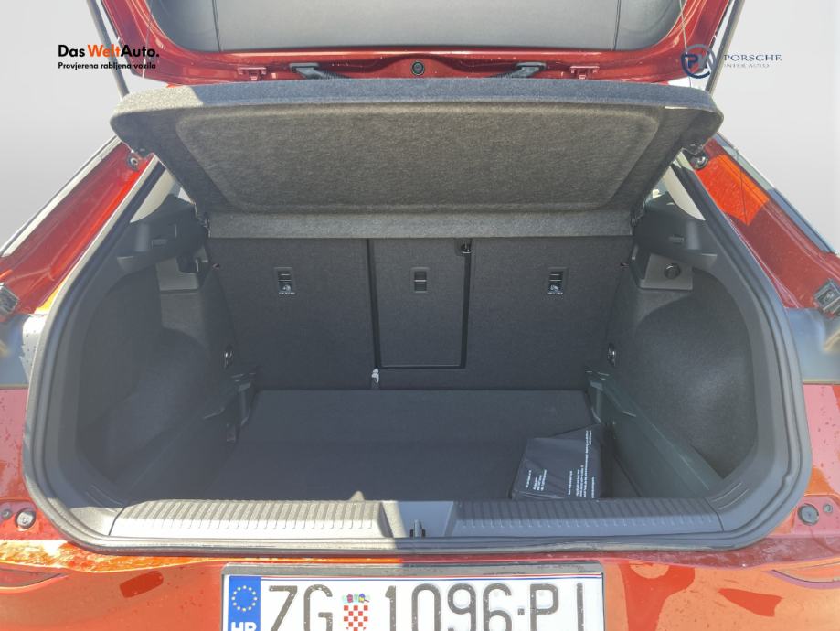 VW T-Roc NF 1.5 eTSI DSG Life, fotografija 19