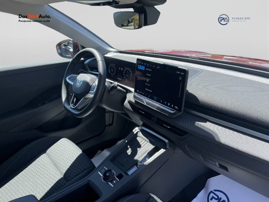 VW T-Roc NF 1.5 eTSI DSG Life, fotografija 13