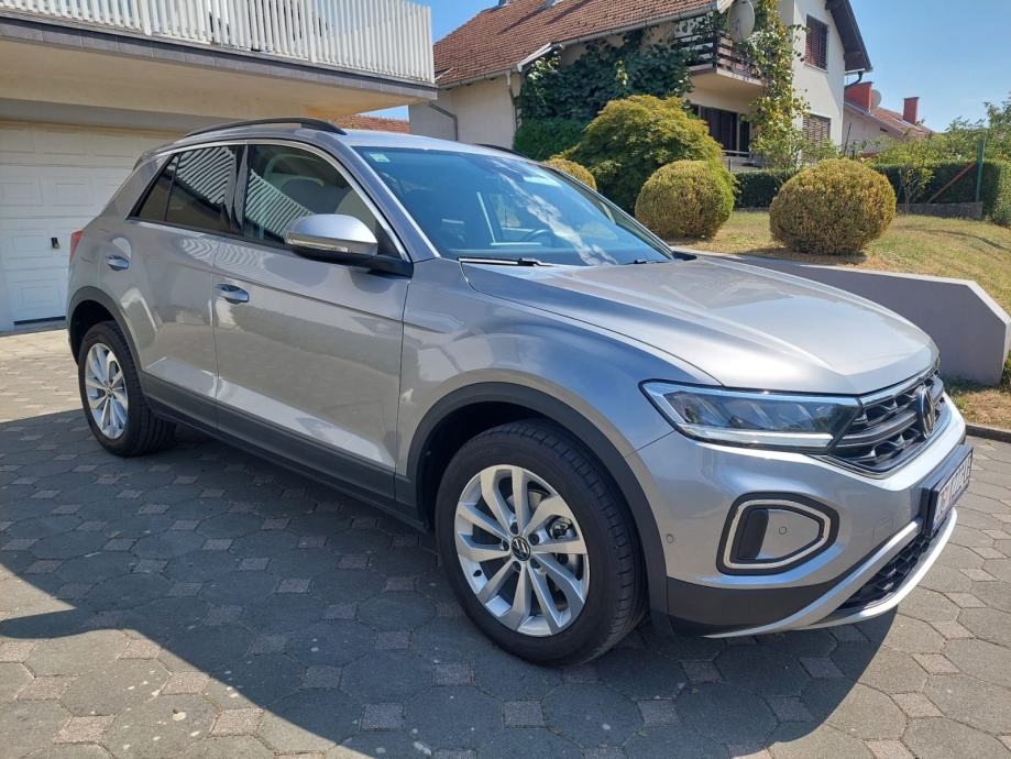 VW T-Roc TSI 85KW LIFE PLUS, pogled izvana - slika 4