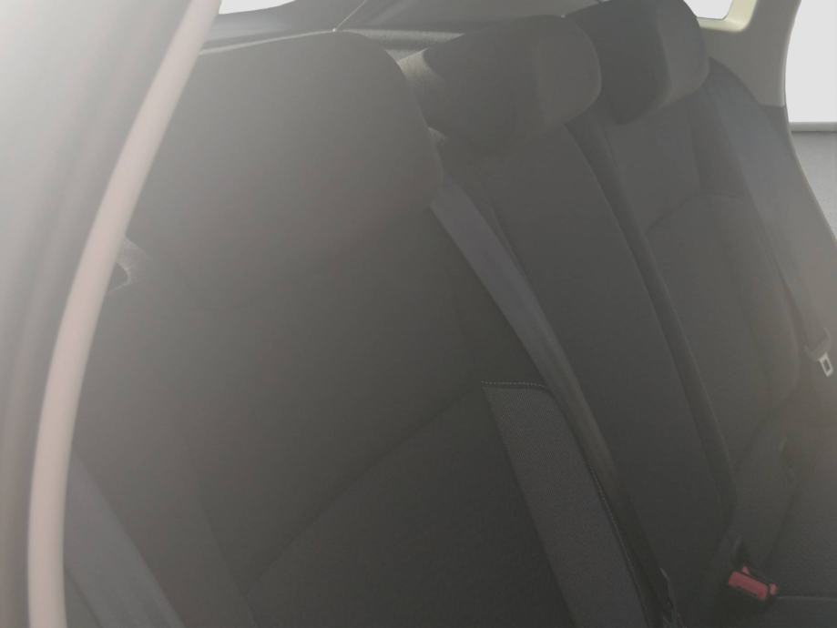 VW TAIGO 1.0 TSI 115 KS LIFE PLUS *TVORNIČKO JAMSTVO*, fotografija 19