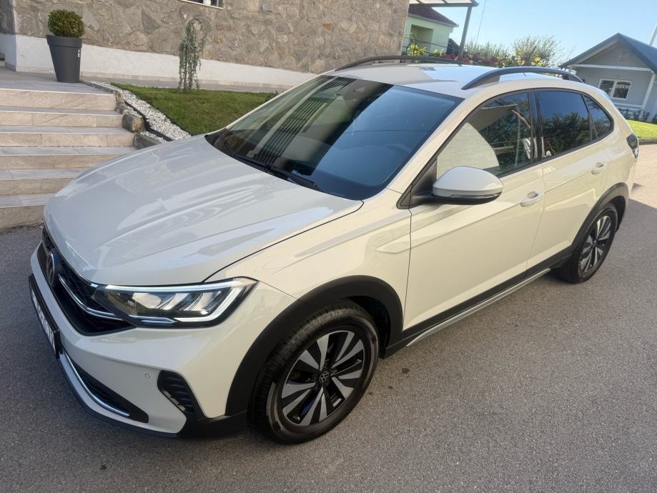 VW Taigo 1,0 TSI, 2023g, 61000 km, fotografija 6