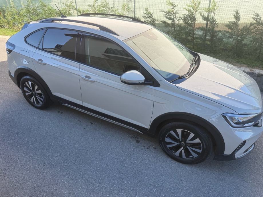 VW Taigo 1,0 TSI, 2023g, 61000 km, fotografija 9