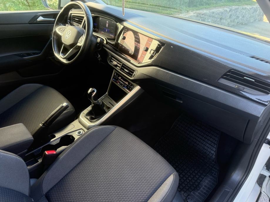 VW Taigo 1,0 TSI, 2023g, 61000 km, fotografija 11