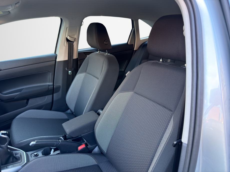 VW Taigo 1,0 TSI Life Plus "Tvorničko jamstvo" Testno vozilo, fotografija 8