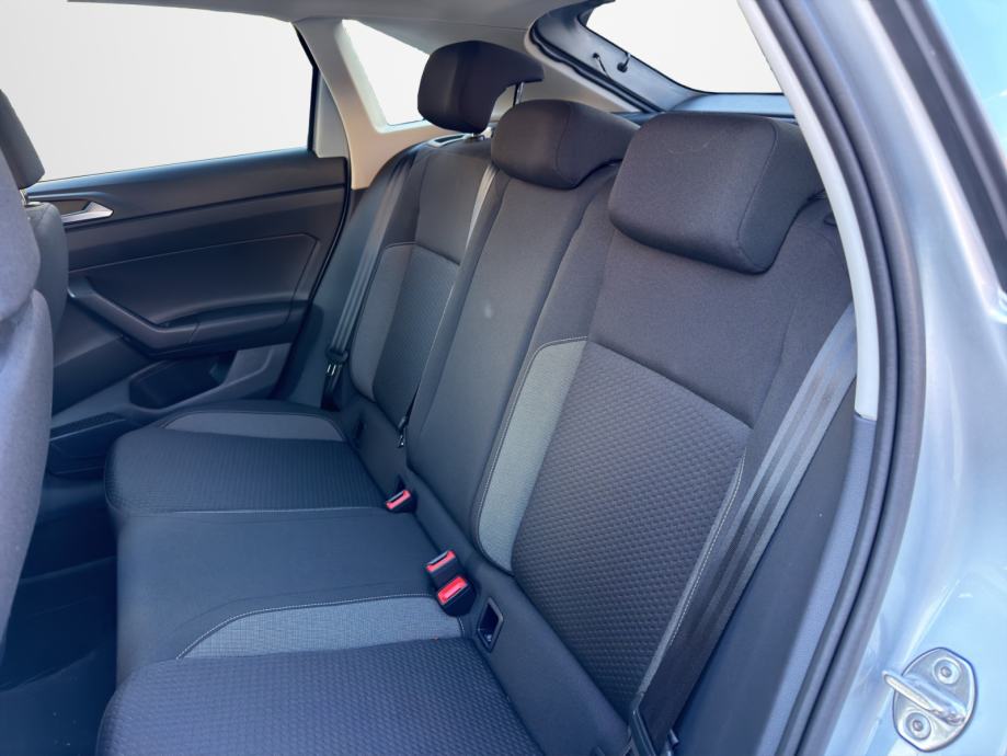 VW Taigo 1,0 TSI Life Plus "Tvorničko jamstvo" Testno vozilo, fotografija 16