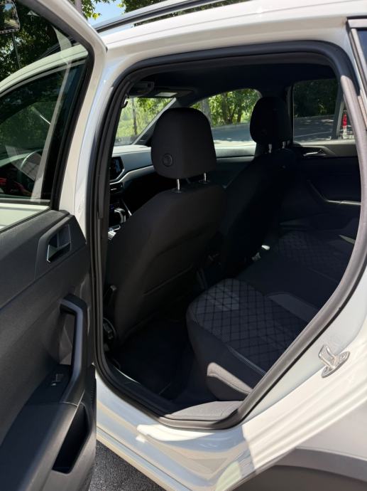 VW Taigo 1.5 TSI DSG R-Line, fotografija 7
