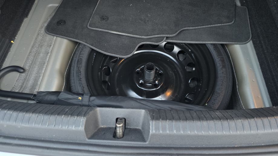 VW Taigo 1,5 TSI, fotografija 12