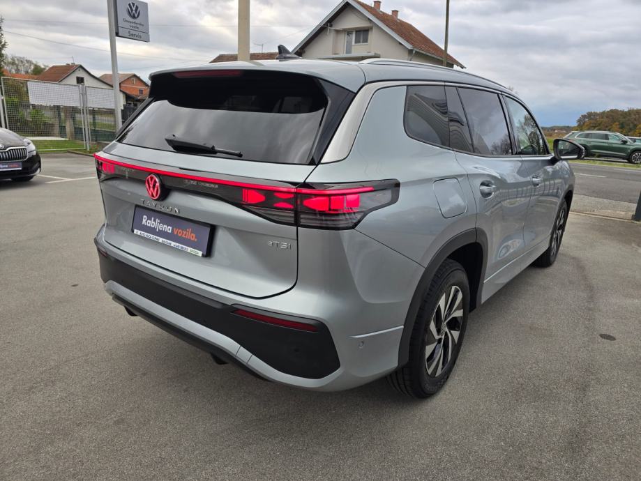 VW Tayron 1.5 eTSI DSG LIFE PLUS 7 SJEDALA, KAMERA 360,TVOR.JAMST 6GOD, pogled izvana - slika 4