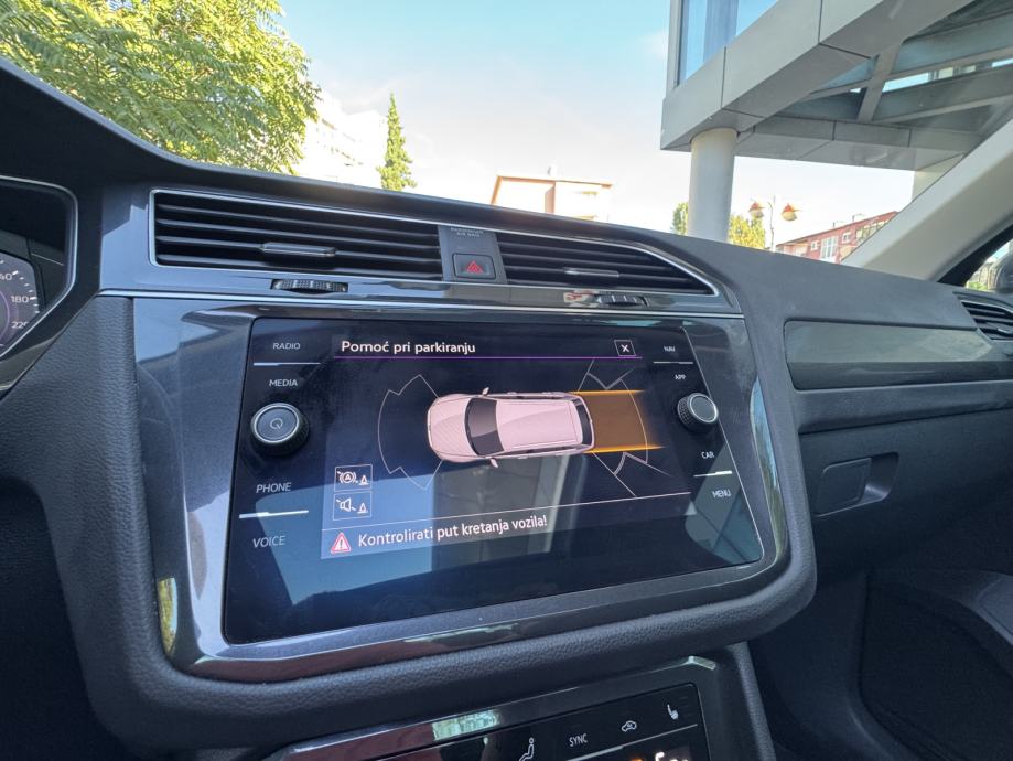 VW Tiguan 1.4 TSI eHybrid automatik, fotografija 13