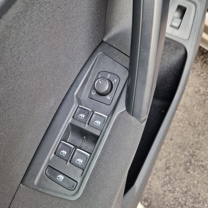 VW Tiguan 1,4 TSI ○PANORAMA | PARK PILOT | RADAR..., fotografija 12