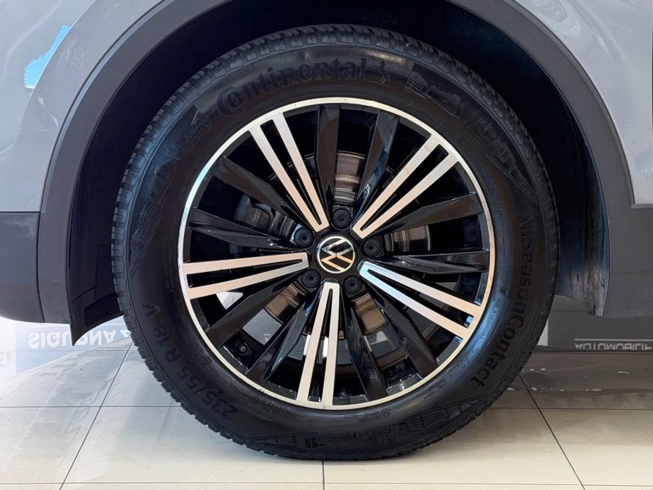 VW Tiguan 1,5 TSI | DSG | ELEGANCE | VIRTUAL | IQ | PANORAMA | KAMERA, fotografija 13