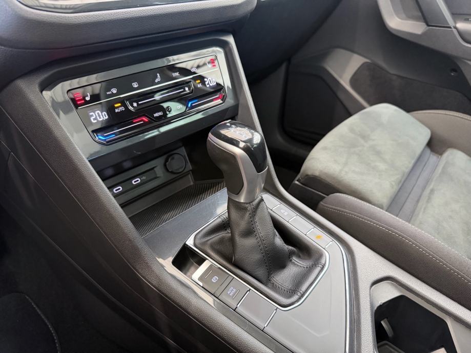 VW Tiguan 1,5 TSI | DSG | ELEGANCE | VIRTUAL | IQ | PANORAMA | KAMERA, fotografija 18