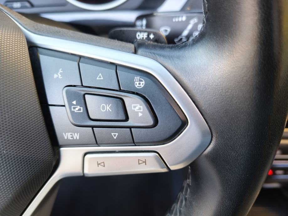 VW Tiguan 2,0 elegance*2023 god. Perfektno stanje auta., fotografija 13