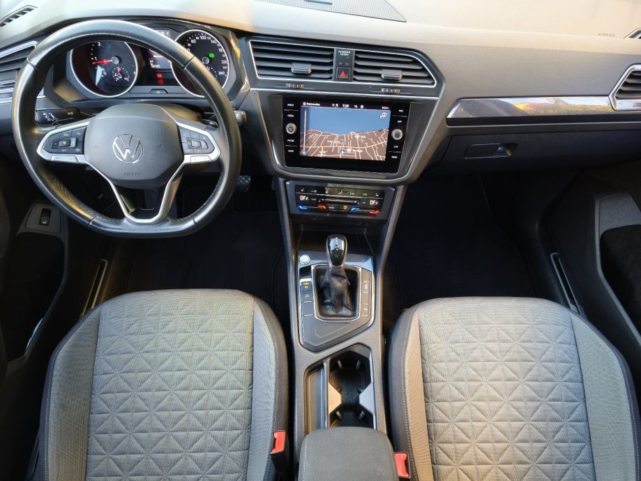 VW Tiguan 2,0 elegance*2023 god. Perfektno stanje auta., fotografija 9