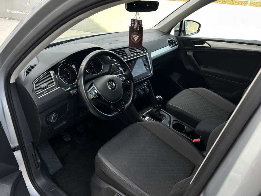 VW TIGUAN 2,0 TDI 150KS / EL. KUKA / LED / GRIJANJE SJEDALA, fotografija 11