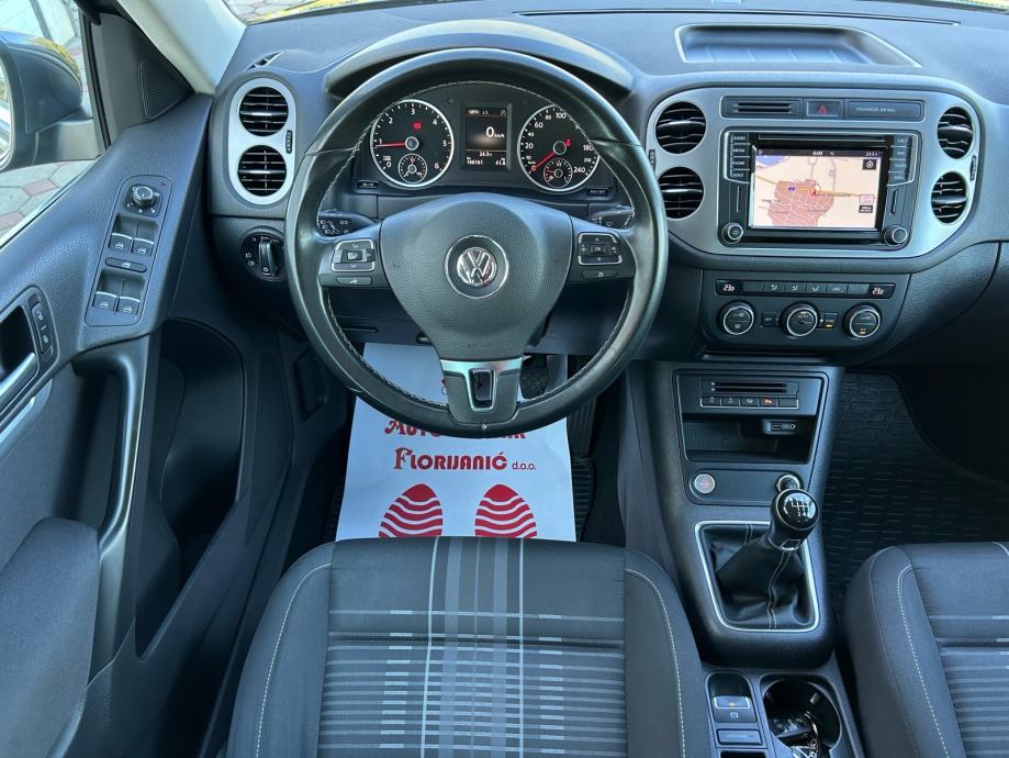 VW Tiguan 2,0 TDI 2015.,LOUNGE, reg:27.11.,VELIKI SERVIS, TOP STANJE.., fotografija 8