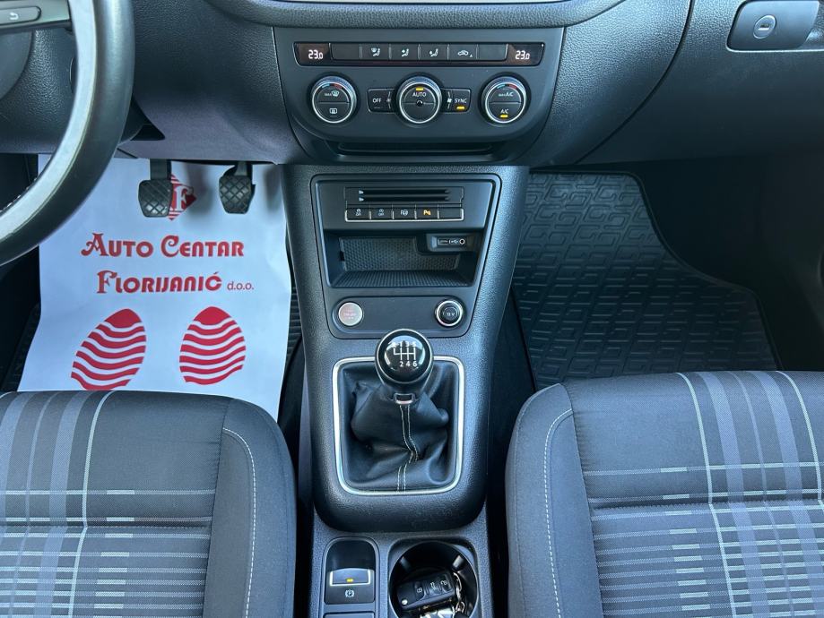 VW Tiguan 2,0 TDI 2015.,LOUNGE, reg:27.11.,VELIKI SERVIS, TOP STANJE.., fotografija 15