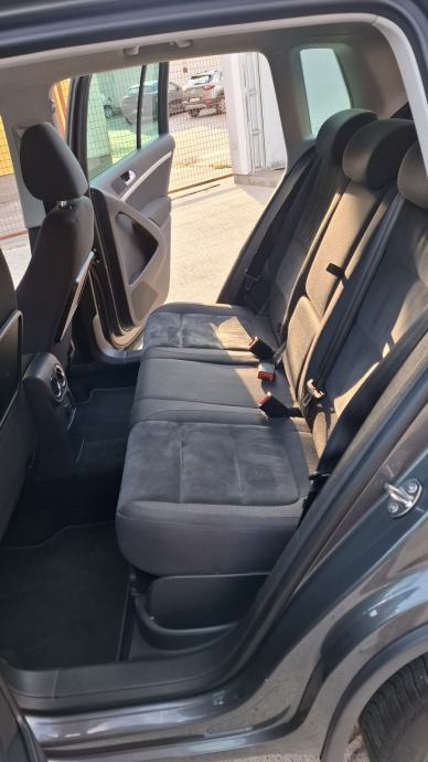 VW Tiguan 2,0 TDI automatik, 4x4, napravljen servis, bez ulaganja, fotografija 12