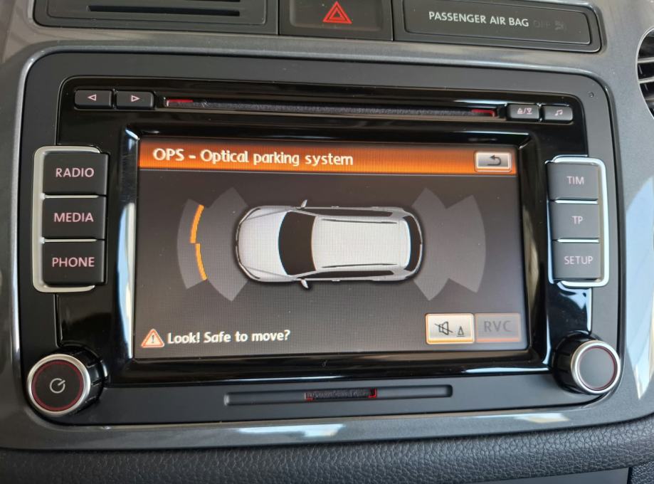 VW Tiguan 2,0 TDI BMT ALU PDC KAMERA TEMPOMAT BLUETOOTH GARANCIJA, fotografija 16