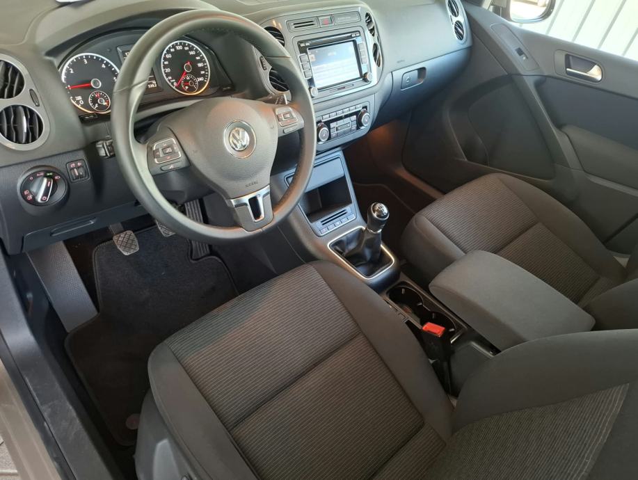 VW Tiguan 2,0 TDI BMT ALU PDC KAMERA TEMPOMAT BLUETOOTH GARANCIJA, fotografija 10