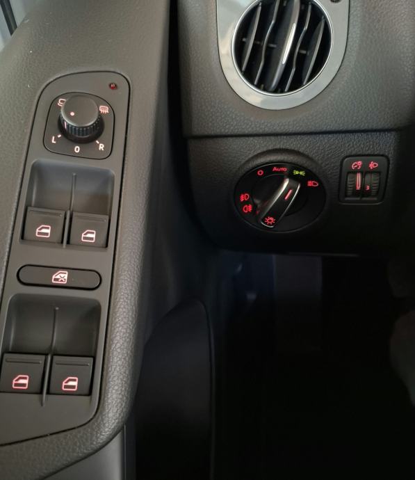 VW Tiguan 2,0 TDI BMT ALU PDC KAMERA TEMPOMAT BLUETOOTH GARANCIJA, fotografija 20