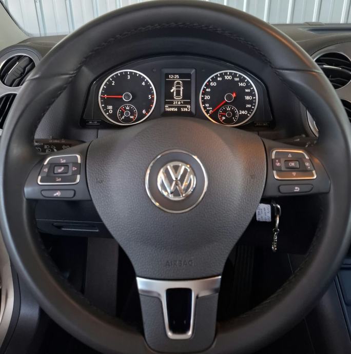 VW Tiguan 2,0 TDI BMT ALU PDC KAMERA TEMPOMAT BLUETOOTH GARANCIJA, fotografija 19
