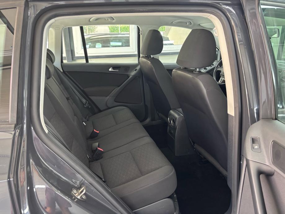 VW Tiguan 2,0 TDI BMT Navi,ParkPilot,140ks!, fotografija 17