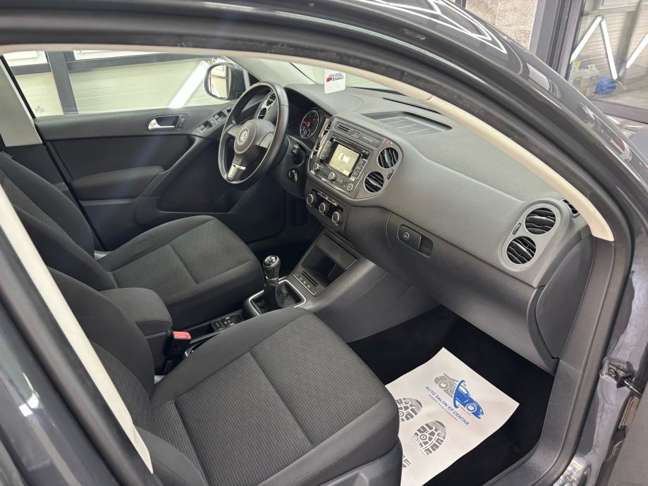 VW Tiguan 2,0 TDI BMT Navi,ParkPilot,140ks!, fotografija 15