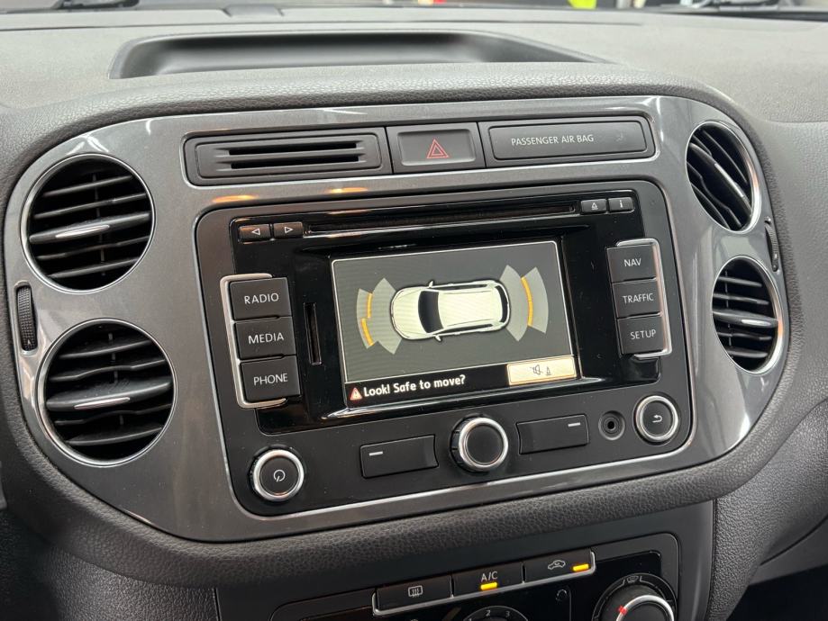 VW Tiguan 2,0 TDI BMT Navi,ParkPilot,140ks!, fotografija 19