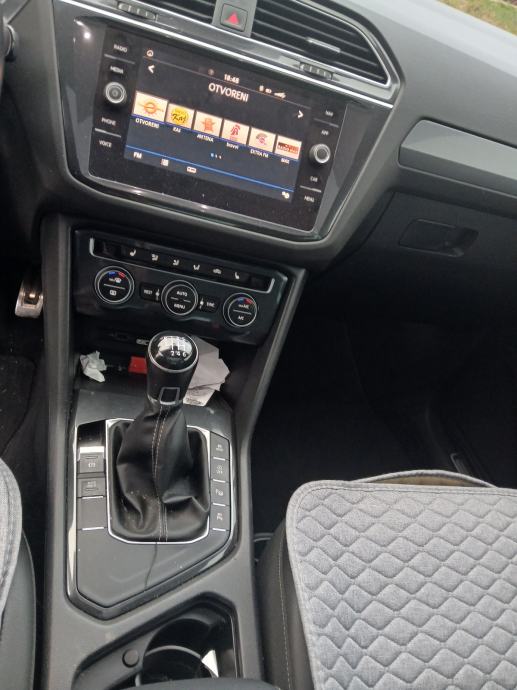 VW Tiguan 2,0 TDi R line, fotografija 11