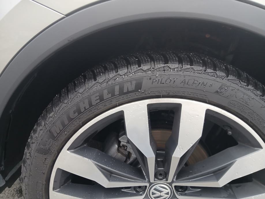 VW Tiguan 2,0 TDi R line, fotografija 7