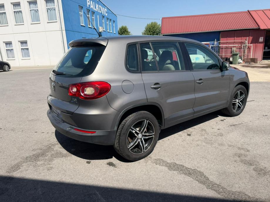 VW Tiguan 2,0 TDI BMT, fotografija 4