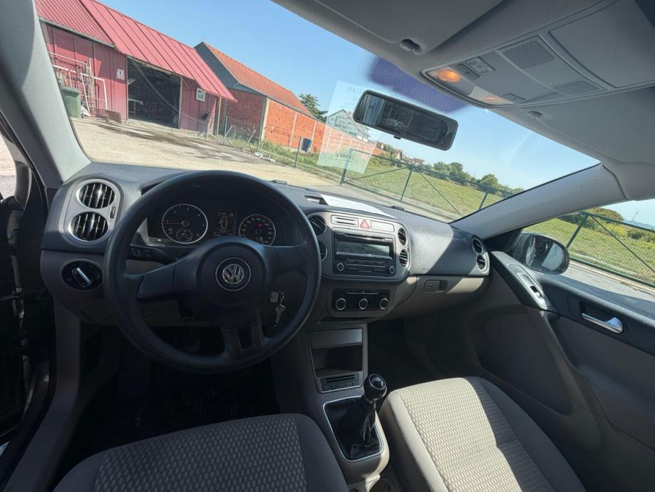 VW Tiguan 2,0 TDI BMT, fotografija 5