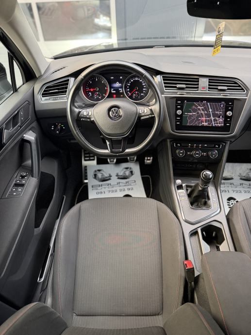 VW Tiguan 2,0 TDI SOUND NAVI/LED/KAMERA/KEYLESS/JAMSTVO, fotografija 13