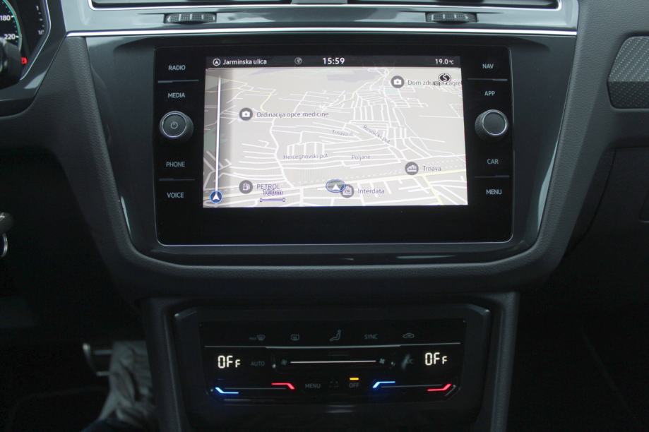 VW Tiguan 2,0 TDI DSG, 3xR-LINE, LED, NAVI, KOŽA, ALU 19", GARANCIJA., fotografija 11